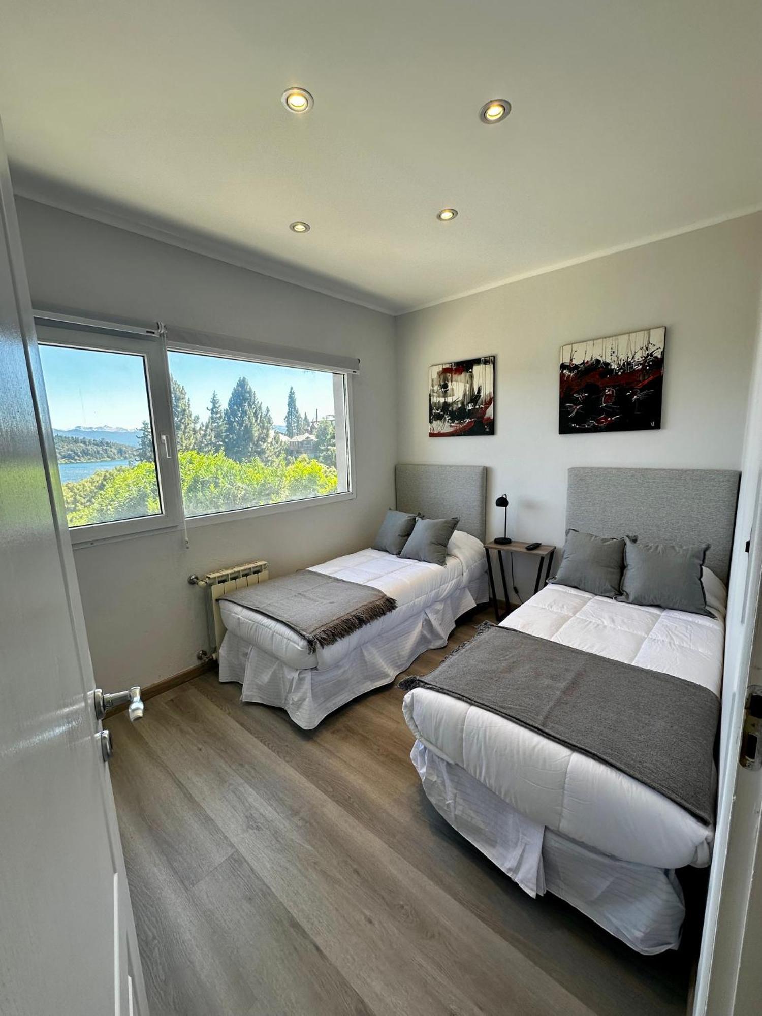 Nbh Lacus Boutique Hotel Сан-Карлос-де-Барилоче Экстерьер фото