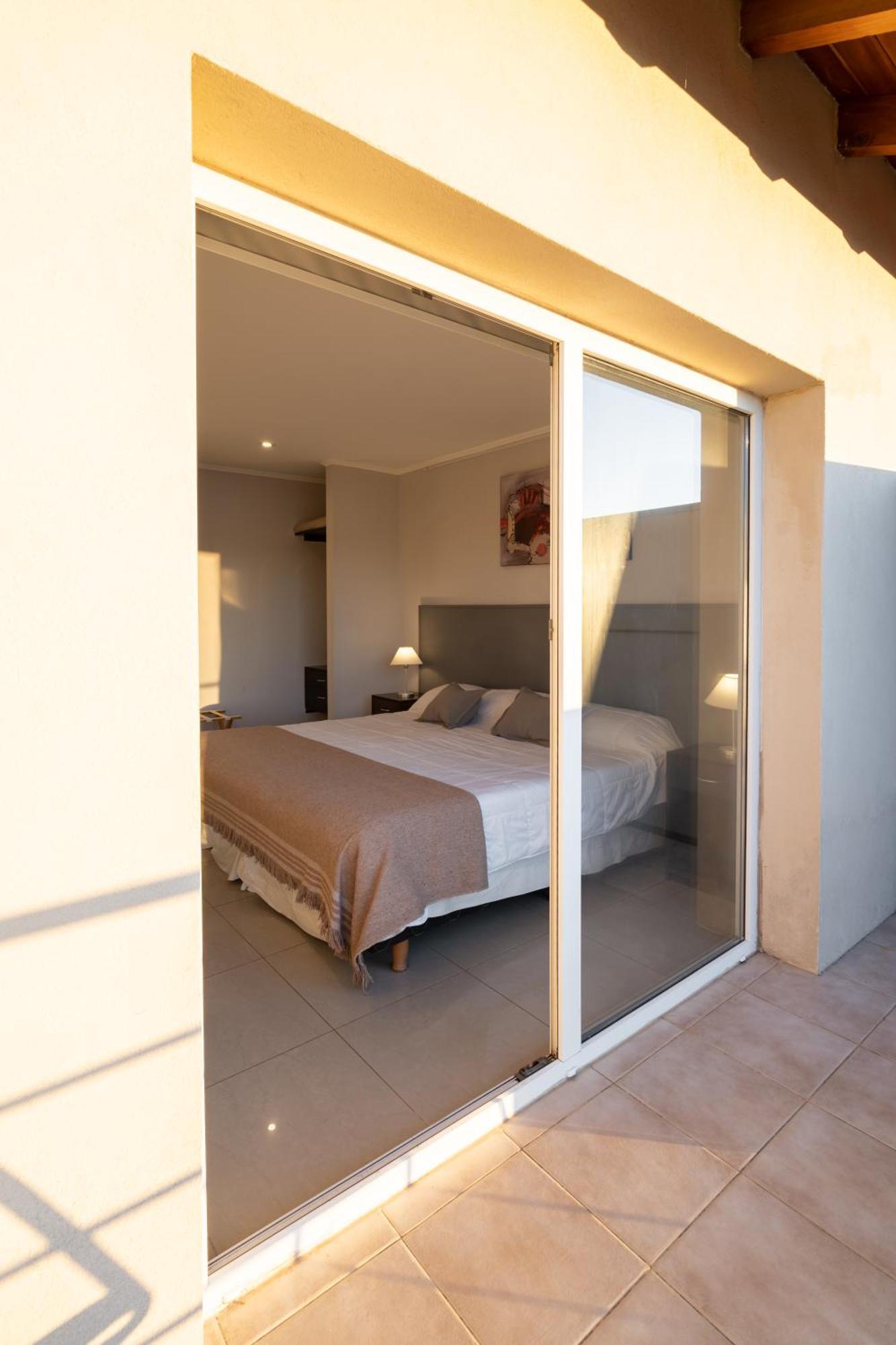 Nbh Lacus Boutique Hotel Сан-Карлос-де-Барилоче Экстерьер фото